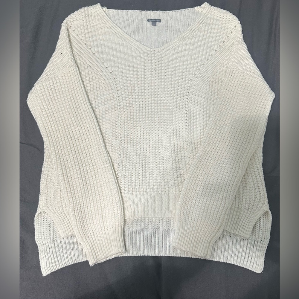 White knitted sweater